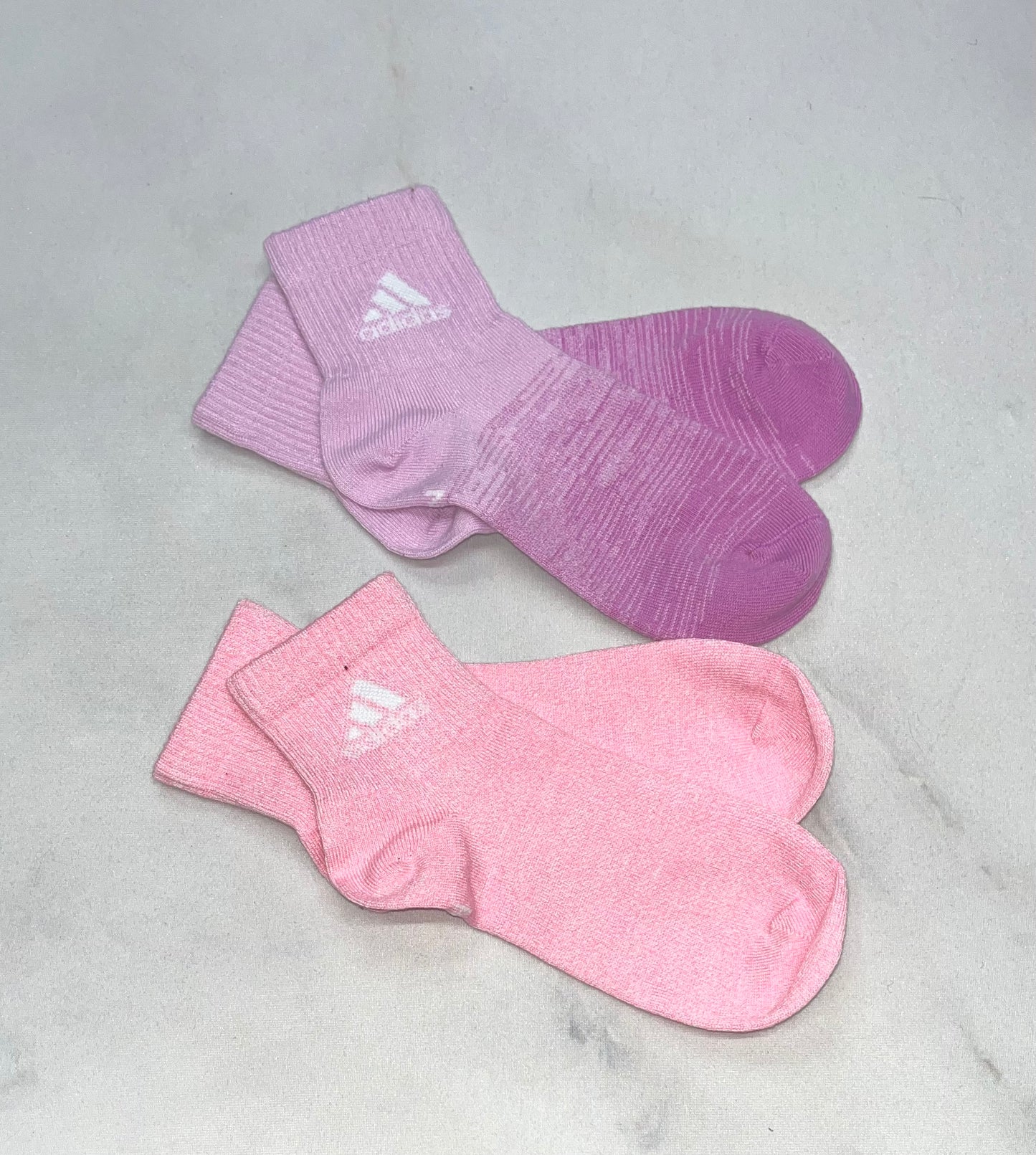 💕: 1 Lot de 2 paires de bas Adidas . ( fait pour fille 7-8 ans) neuf !