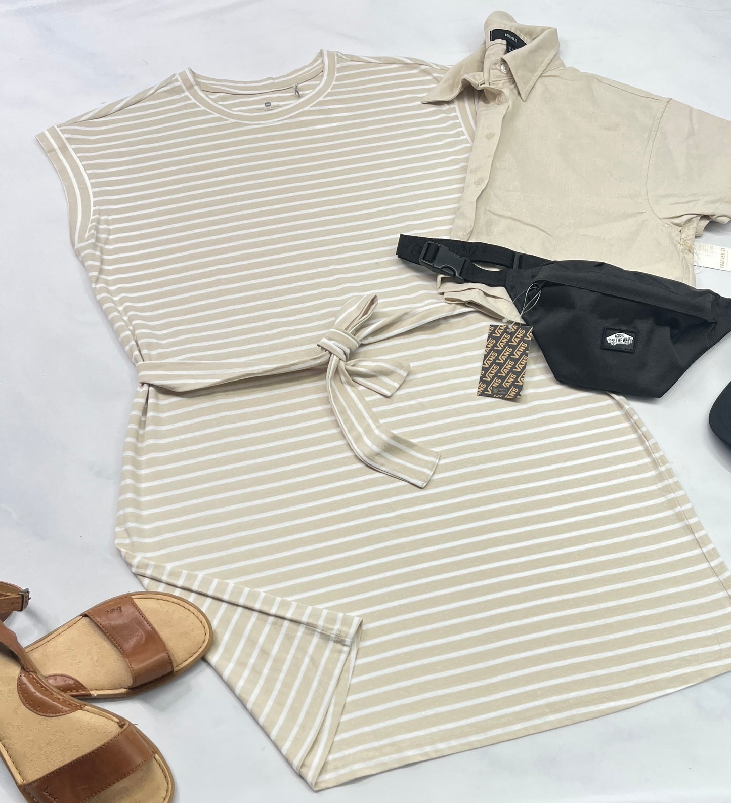 🌿 Robe : rayé XL femme incroyable neuve ! Ceinture de taille ajustable au devant , de côté ou au dos . Neuve !