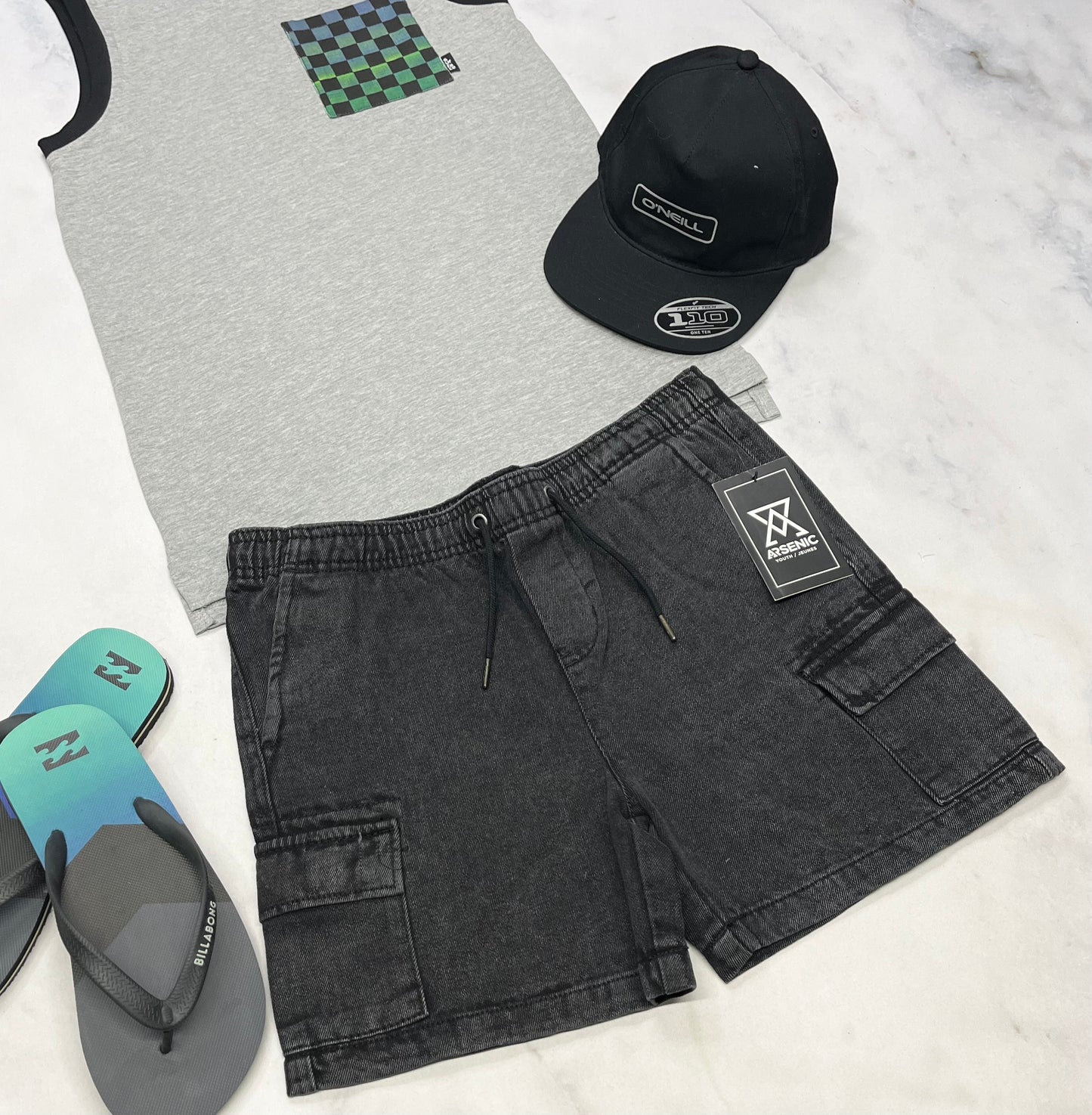 🌵 Short : jeans cargo Arsenic 16 ans garçon neuve .