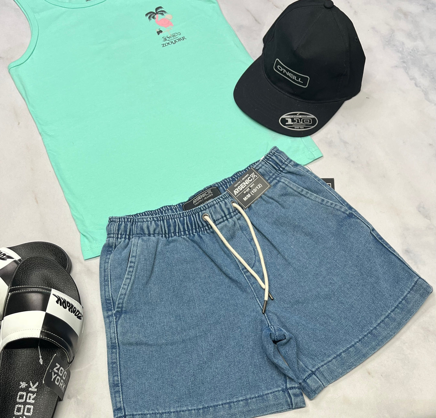 🌴 Short : jeans Arsenic 10-12 ans garçon bleu moyen souple confo . Neuf!!