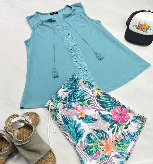 🩵 Camisole : XL/ femme Lily Morgane en tissu stretch relax fit comme neuve . Dos superbe .