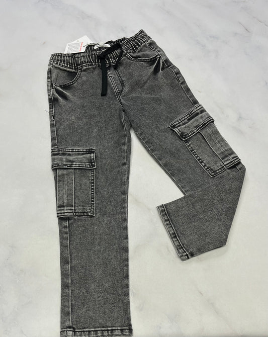 Jeans cargo : Blum. Neuf ! Mou confo 6 ans neuf!