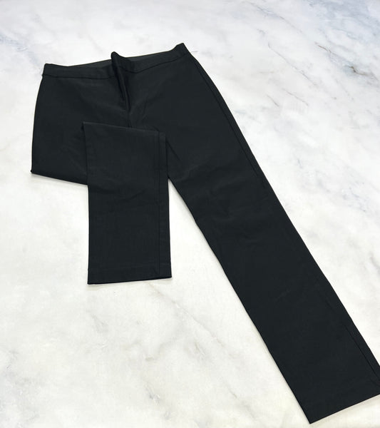 Skinny pantalon : tissu chic stretch qui ne décolore pas . Taille élastique s’enfile comme un leg. Fait M/ fit stretch (6-7 ans femme)