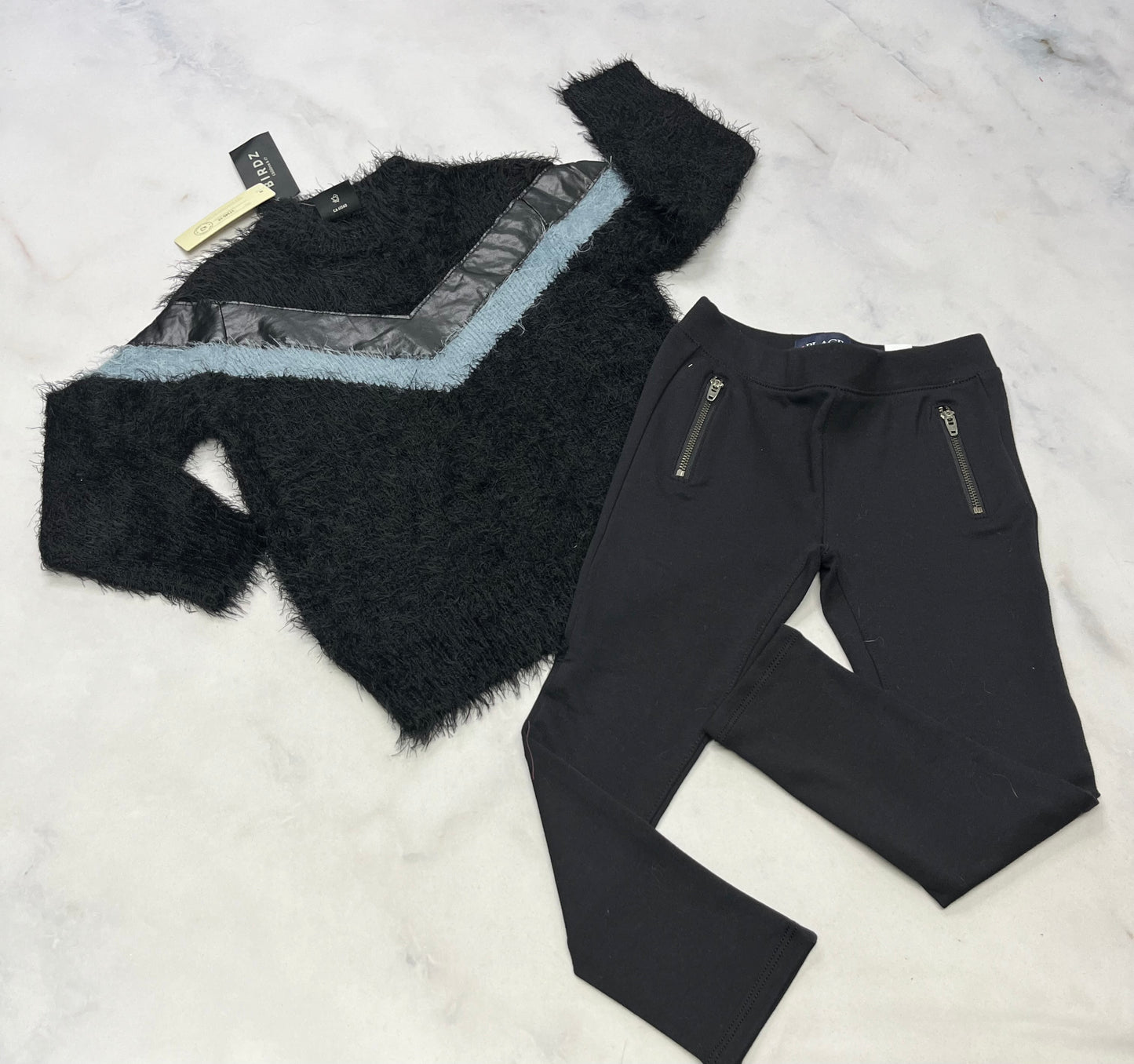 Duo 5 ans neuf! BIRDZ tout doux stretch effet bande look cuir 5 ans neuf + skinny Jeg. Avec zip de chaque côtés neuf 5 ans .