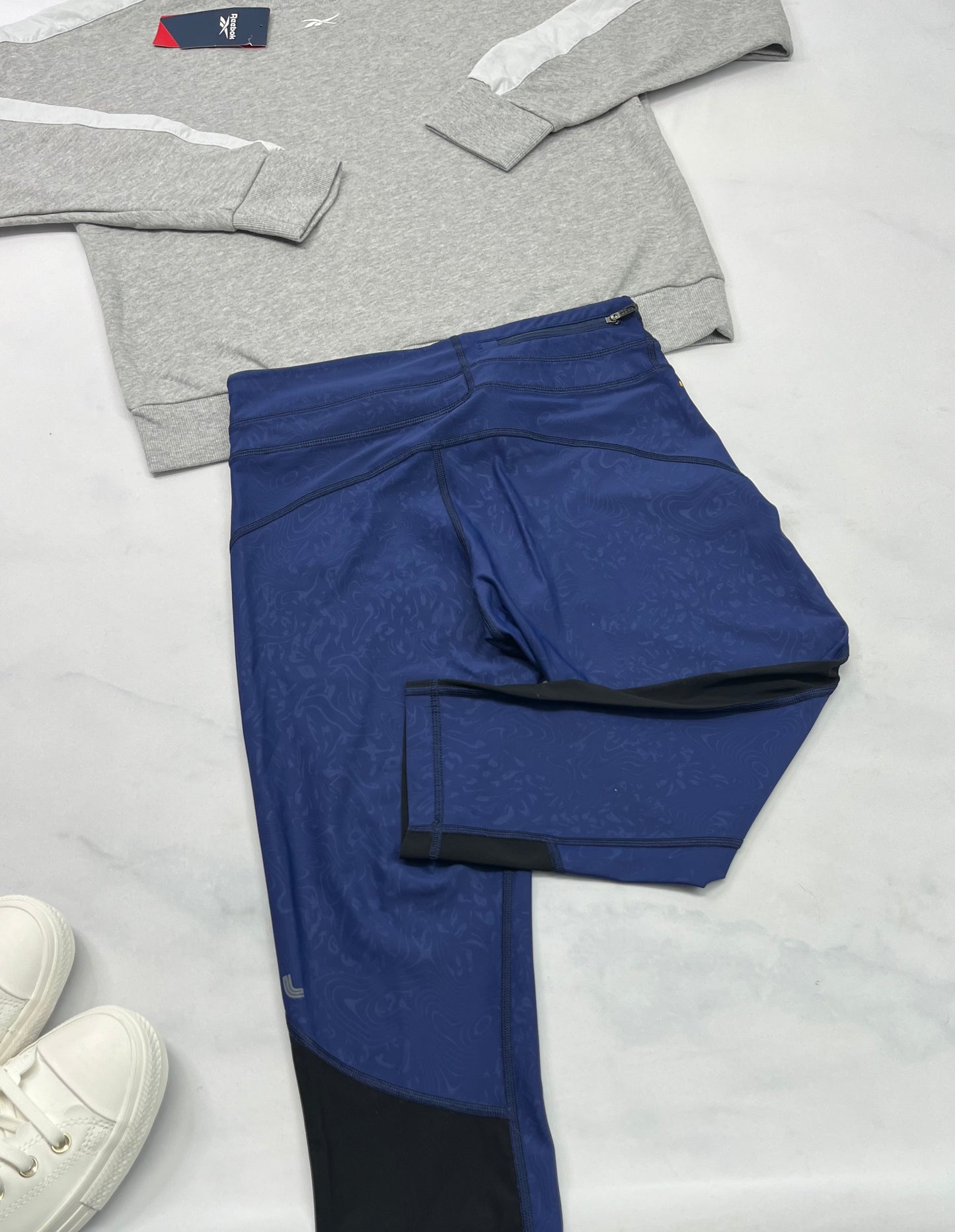 💙 Capri sport : Lolë bleu et noir fait XS / 3 ans femme extensible comme neuf !