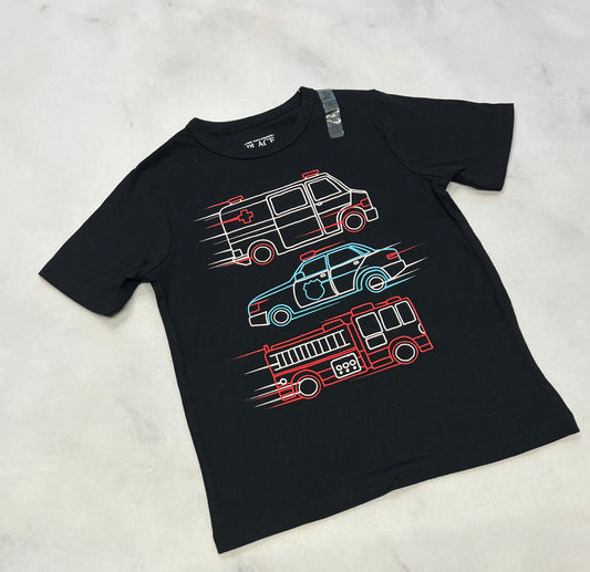 T-Shirt : neuf 4 ans .