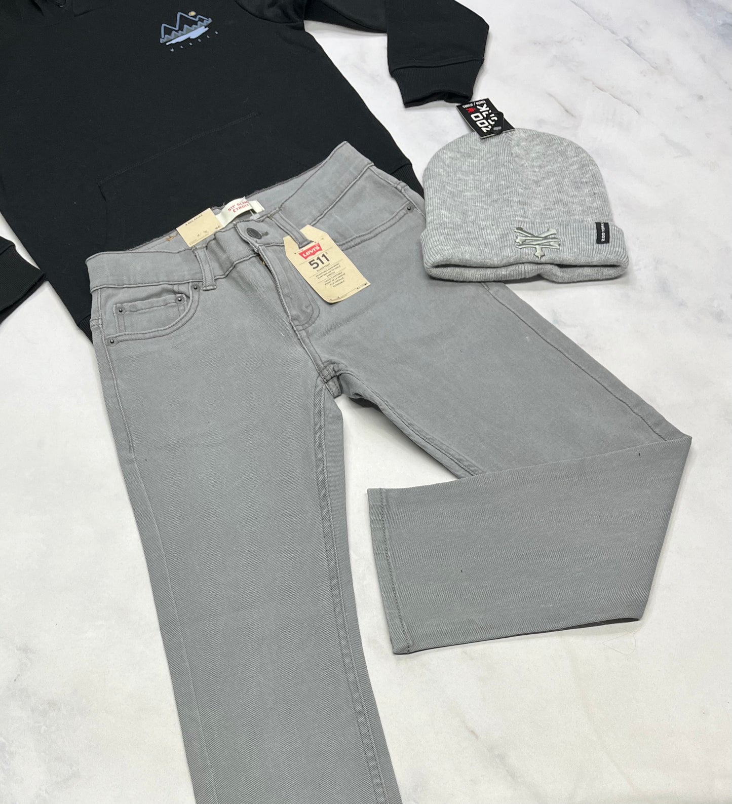 ❄️ Jeans Levis : 8 ans ajustable neuve .