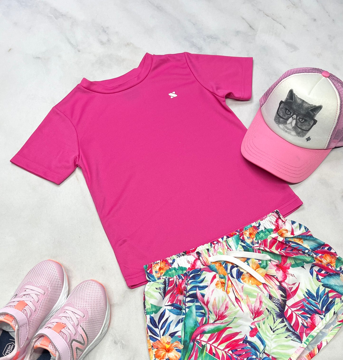🩷 Surin : manche courte en tissu de sport 5-6 ans fille état neuf !