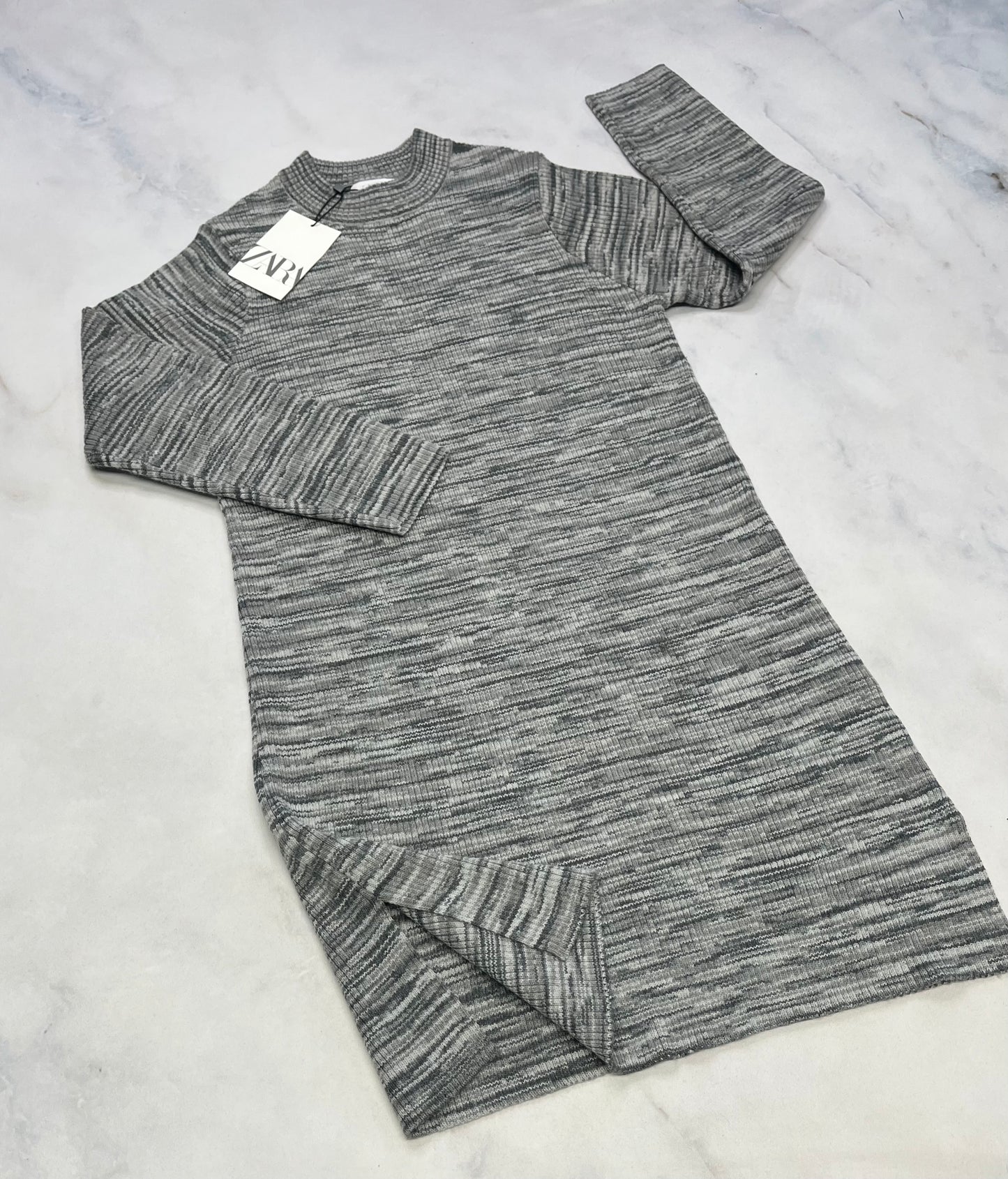 ZARA: Robe en tricot confo hyper stretch neuve ! 11-12 ans fille .