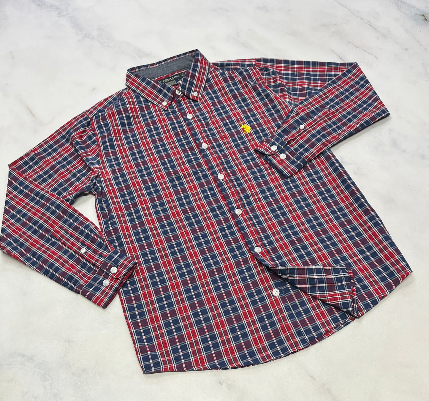 Chemise : tissu chic mou/ confo . Comme neuve 14-16 ans .