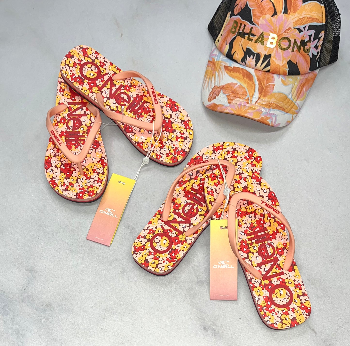 ☀️O’Neill : Flip flop neuve Gr:  3 junior dispo .