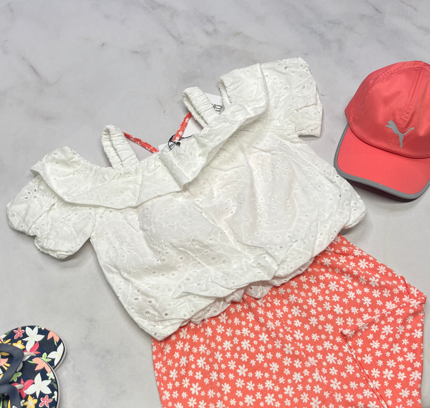 😍 Haut : blanc AKA look écourté avec doublure intégré 10-12 ans fille neuf !