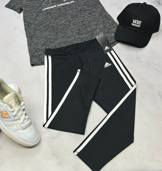 🌷 Capri : Adidas tissu de sport stretch 13-14 ans fille neuf !