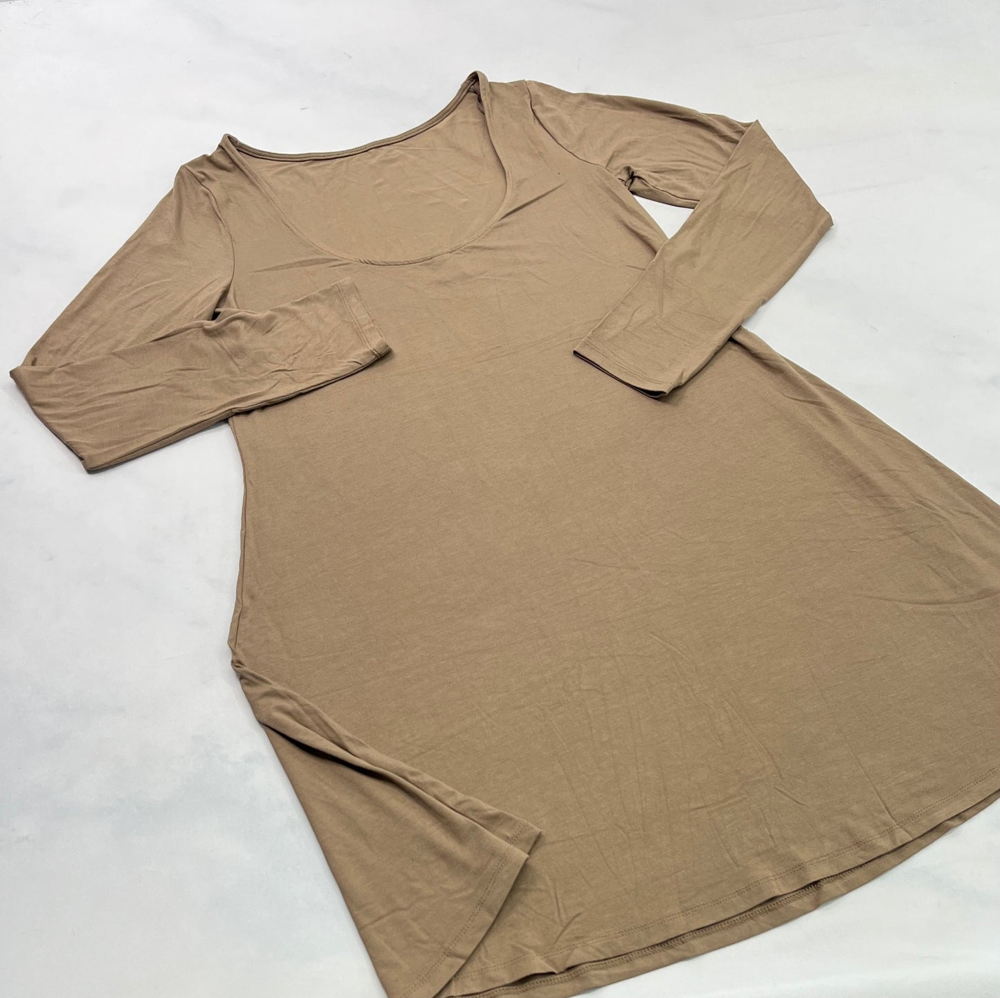 Robe : Tissu stretch confo . M/ femme .