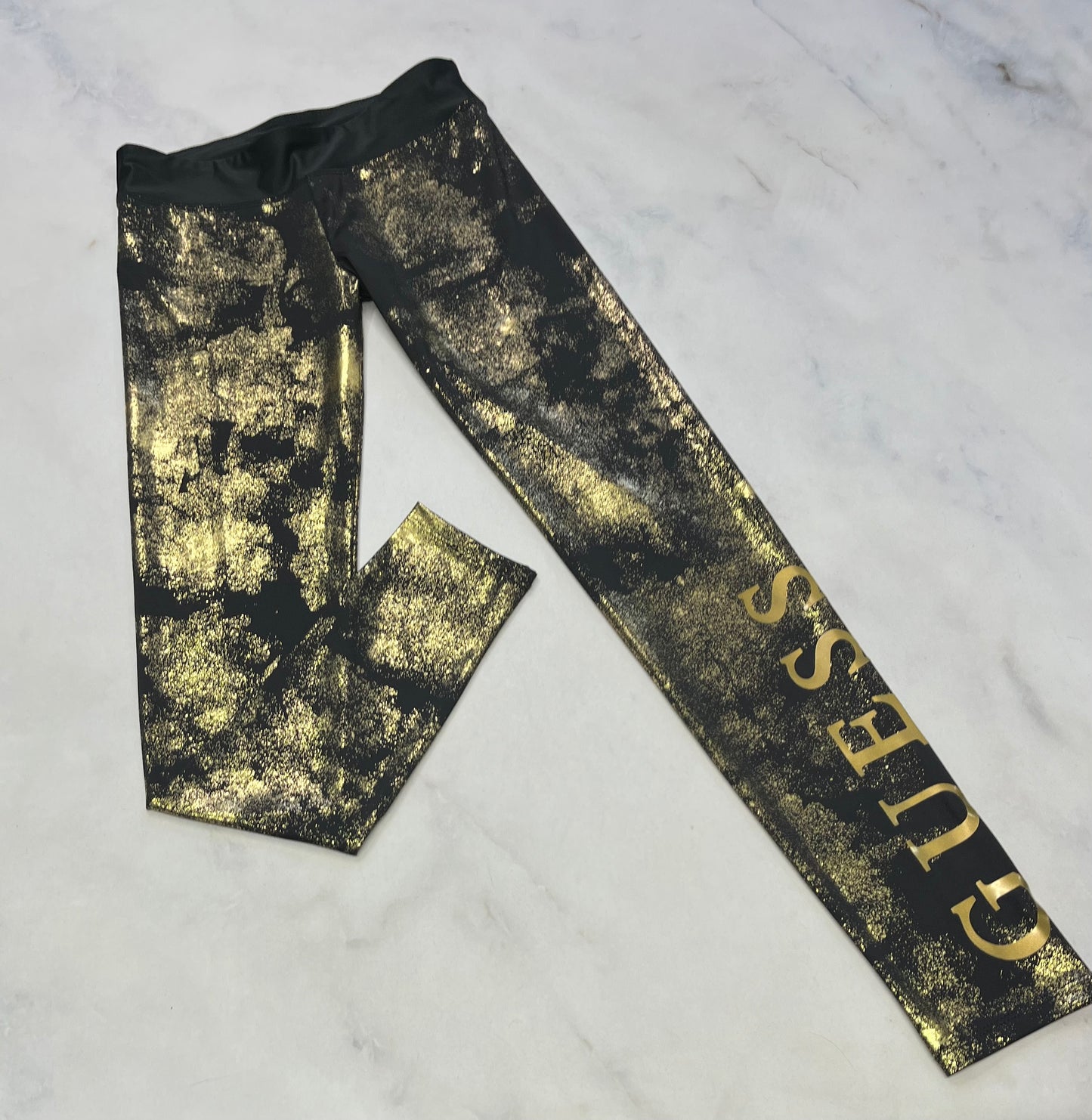 GUESS : Skinny tissu sport stretch ( noir et gold) neuf ! 14 ans fille .
