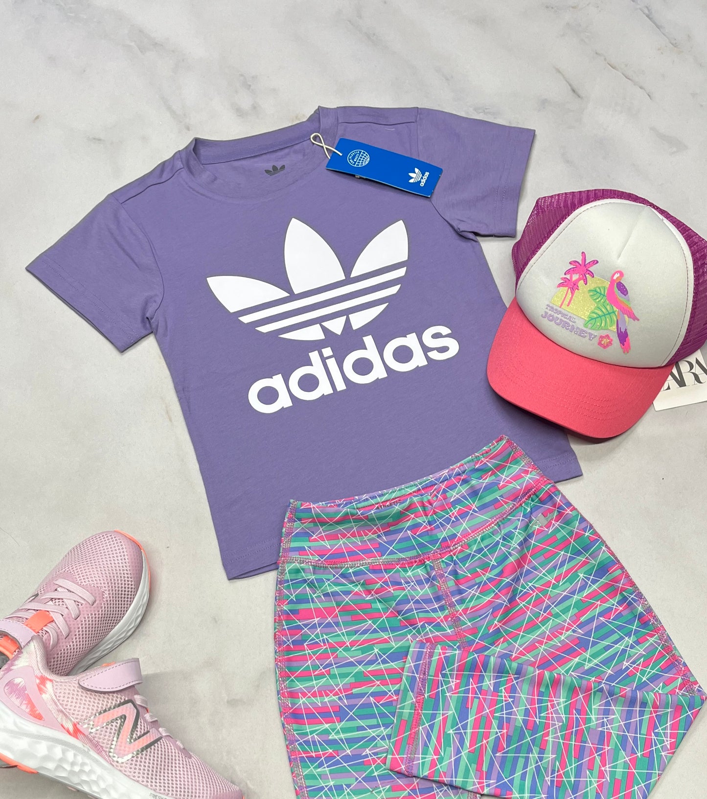 🦄 t-Shirt Adidas : neuf ! 3-4 et 4-5 ans fille.