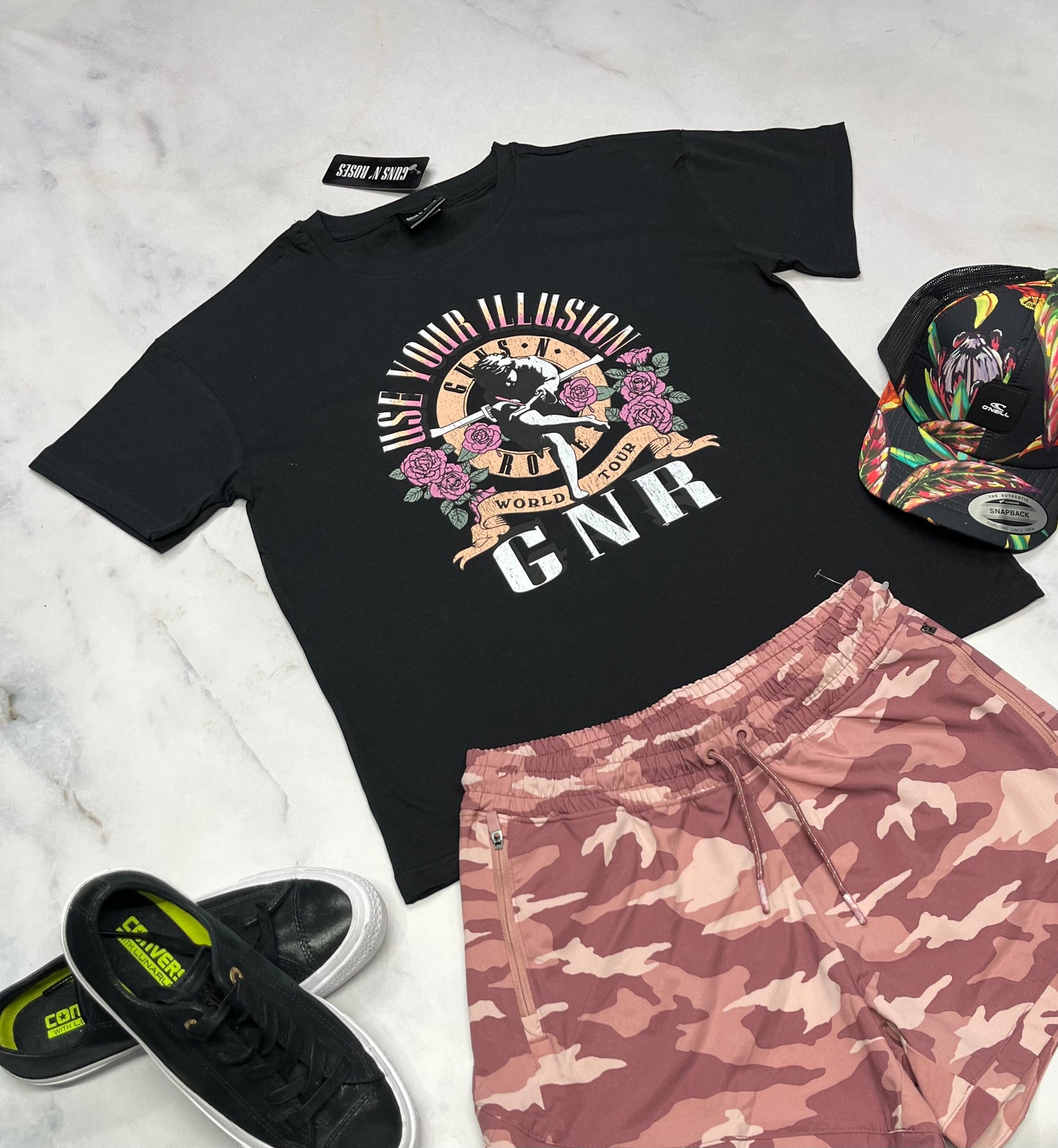 🌷 T-Shirt : Guns N Roses 14 ans coupe confo neuf !