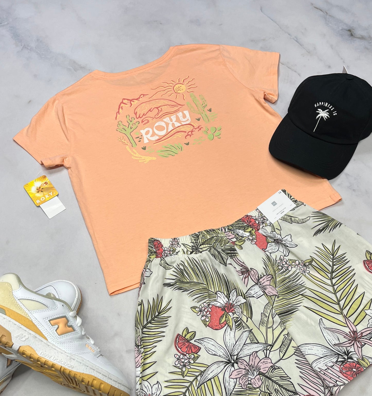 🌿 Manche courte : ROXY fait 14 ans fille corail coupe boxy tendance neuf ! Beau logo au dos .