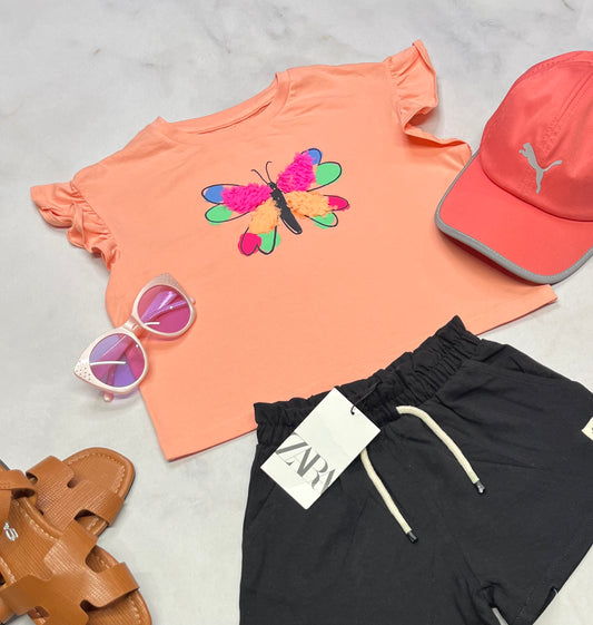 😍 Manche courte : Roméo &J. 5 ans relax fit corail neuf ! Logo texturé .