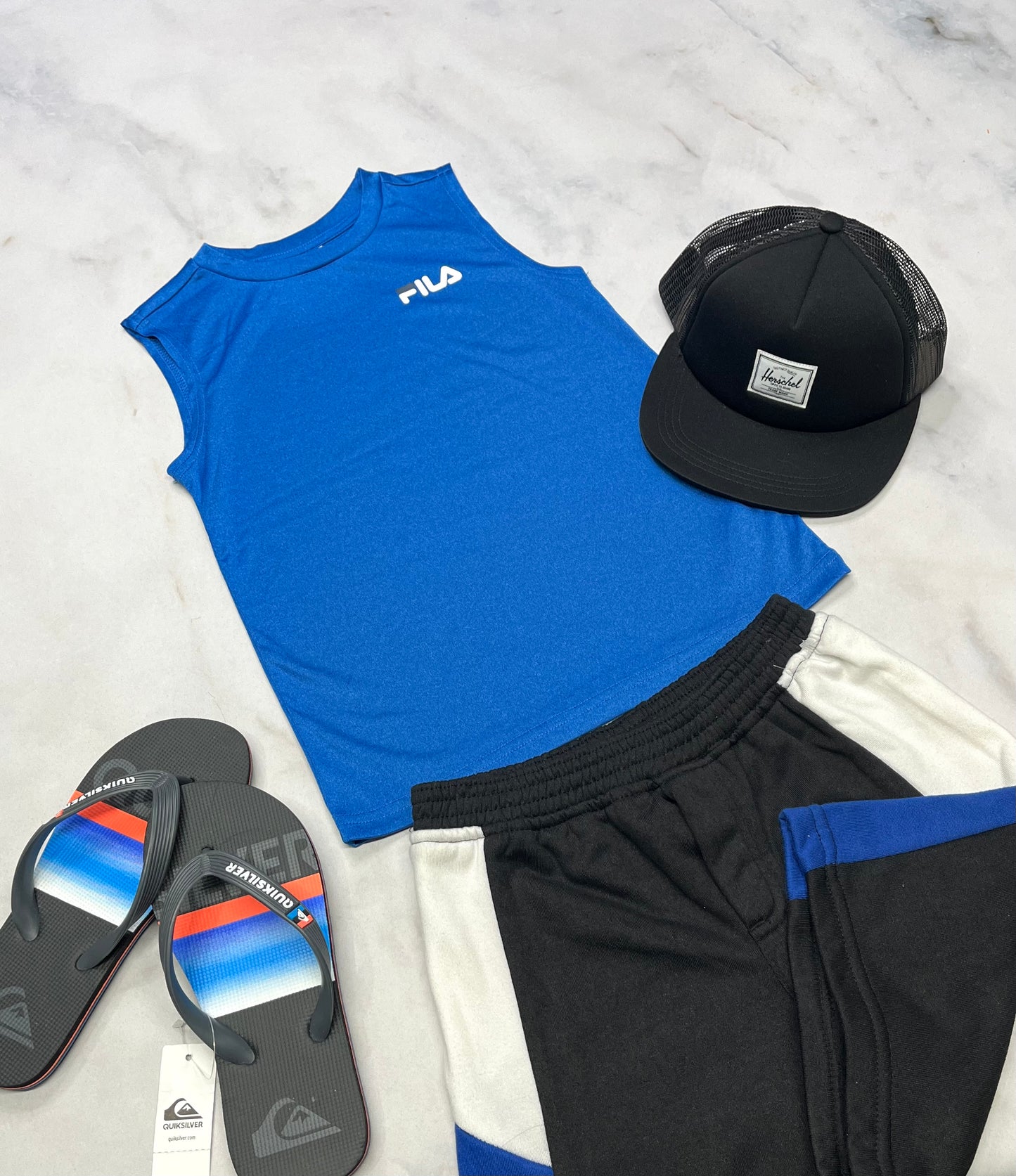 ☀️ Camisole : Fila en tissu de sport souple + 6X garçon neuve !