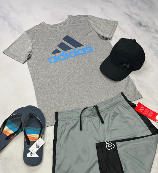 🩵T-Shirt Adidas : en tissu de sport gris 18-20 ans garçon neuf !