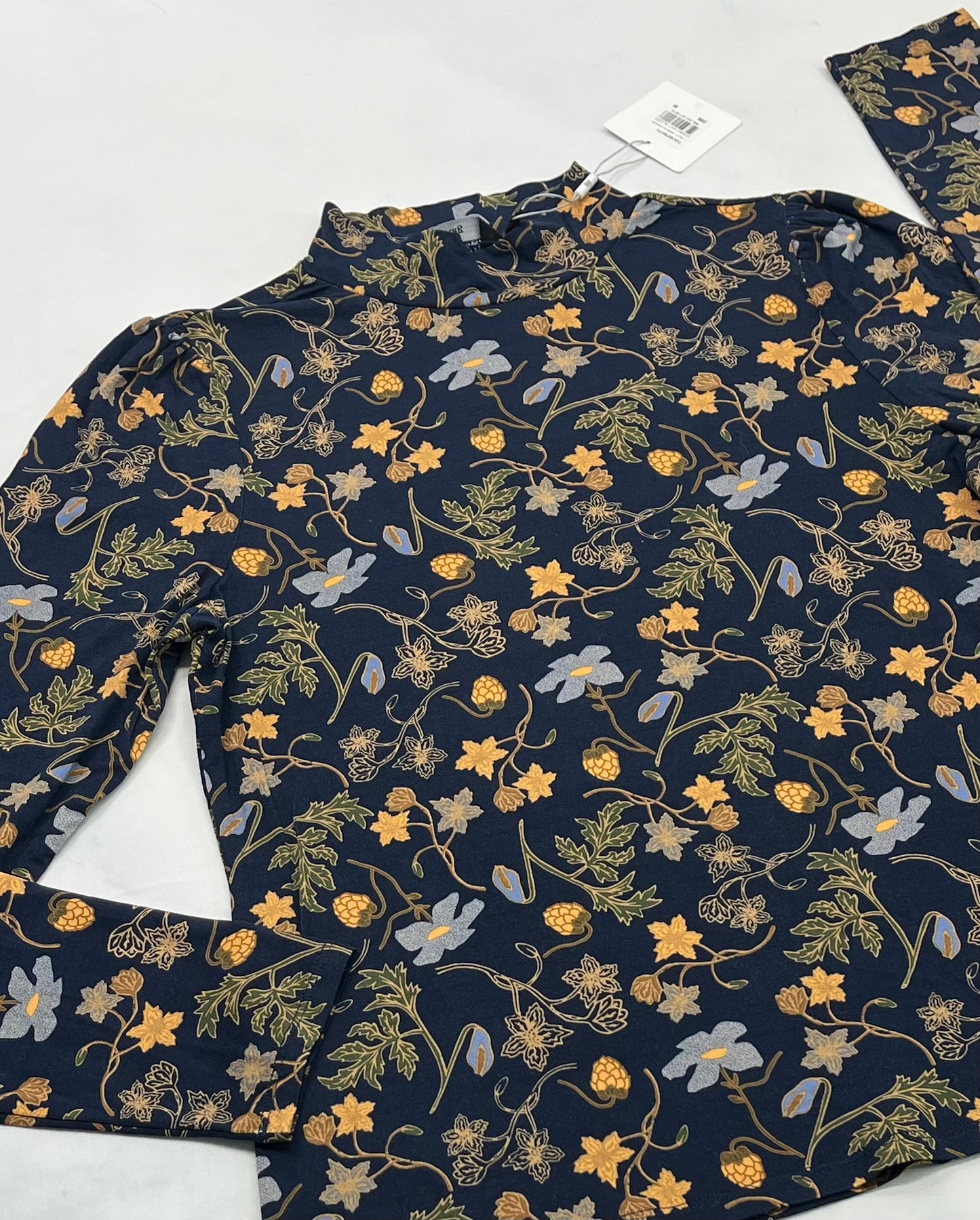 Manche longue : Col mini montant Tag neuf ! M fit ( SM-F) neuf! Beau tissu moulant et stretch .