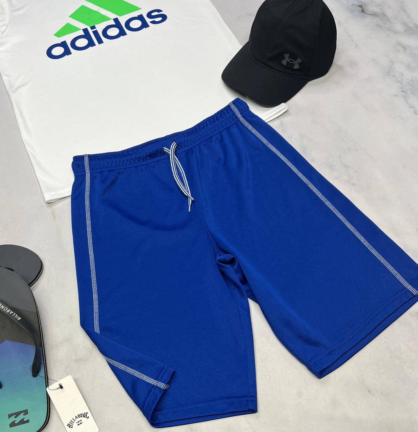 ☀️Bermuda : en tissu de sport 14-16 ans comme neuf !