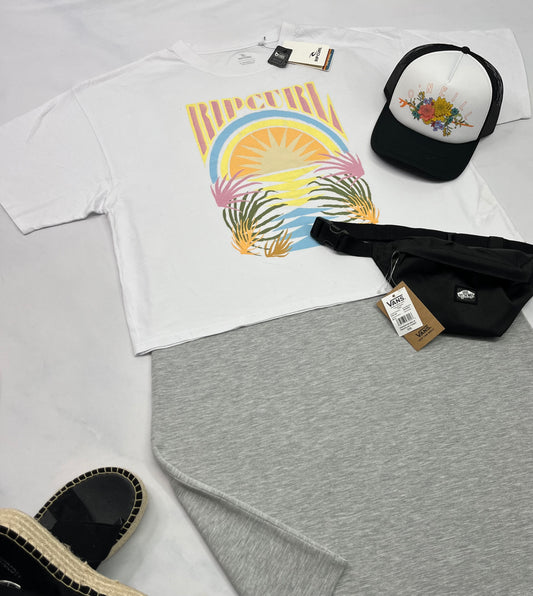 🌴 Manche courte : Ripcurl fait XL femme coupe relax  neuf !