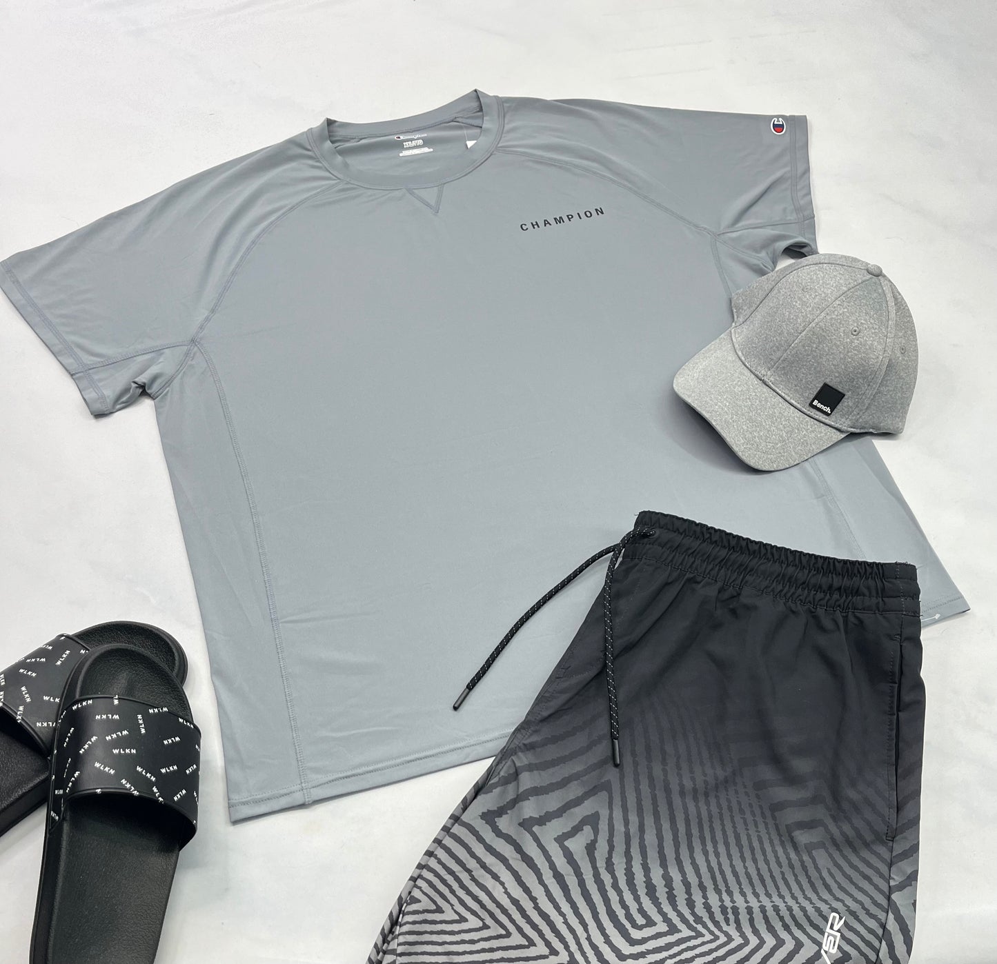 ☀️T-shirt : Champion en tissu de sport extensible XXL/ homme neuf ! ( gris ) .