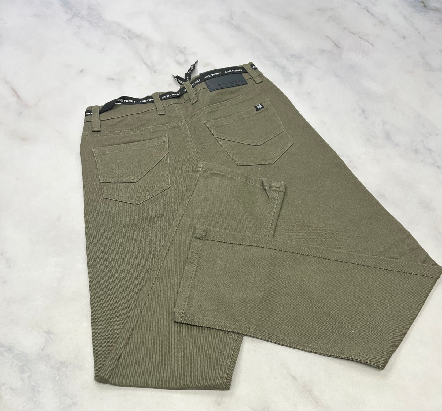Skinny jeans : Zoo York 13-14 ans neuf!