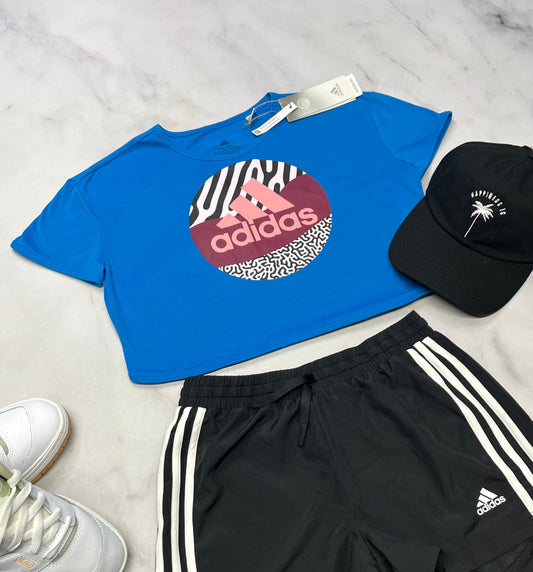😍 Adidas : Manche courte bleu look écourté 10-12 ans fille neuf !