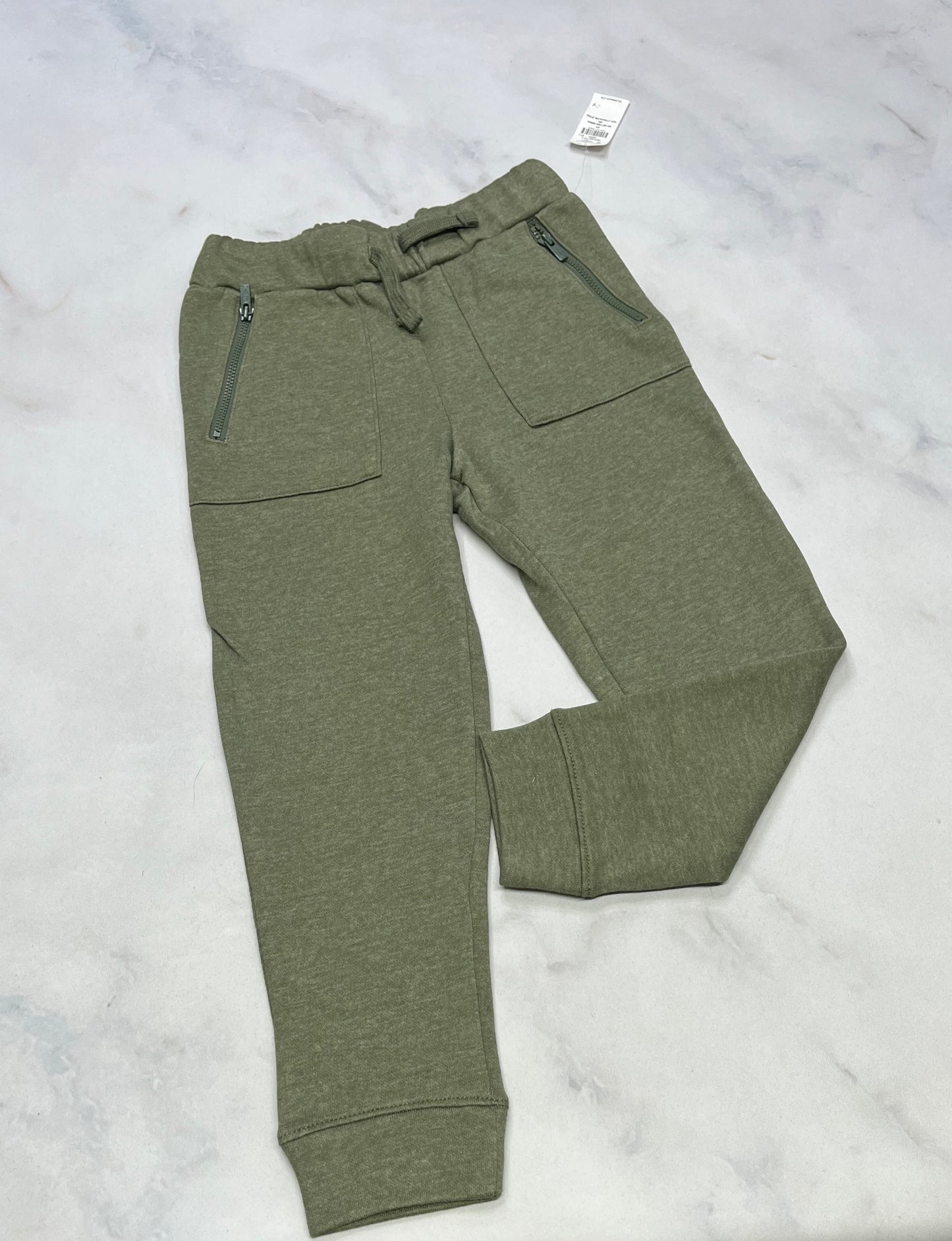 Jog Kaki : condo neuf! 5 ans