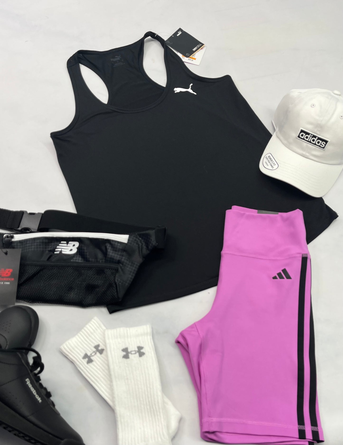 💕 Camisole : Puma Small femme . Noir soft relax fit tendance .