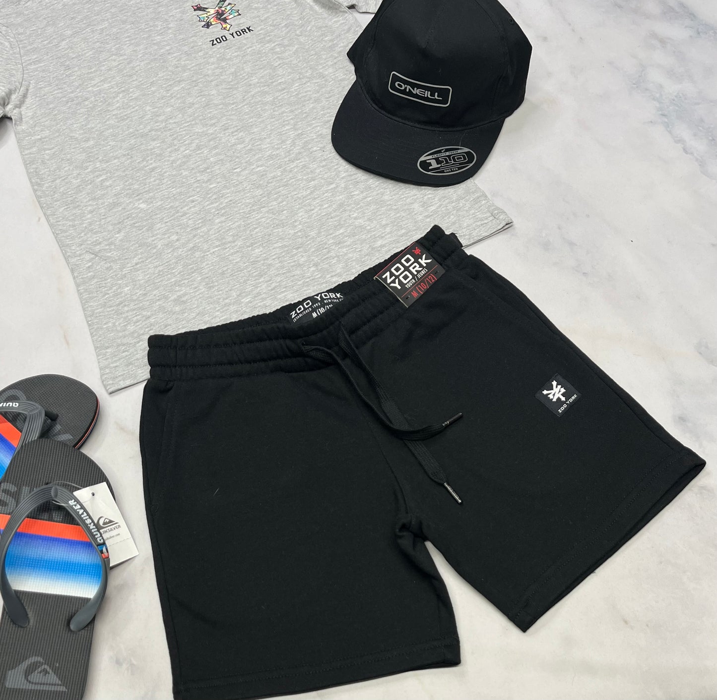 ☀️ Short : Zoo York en ouaté noir 10-12 ans garçon neuve  .