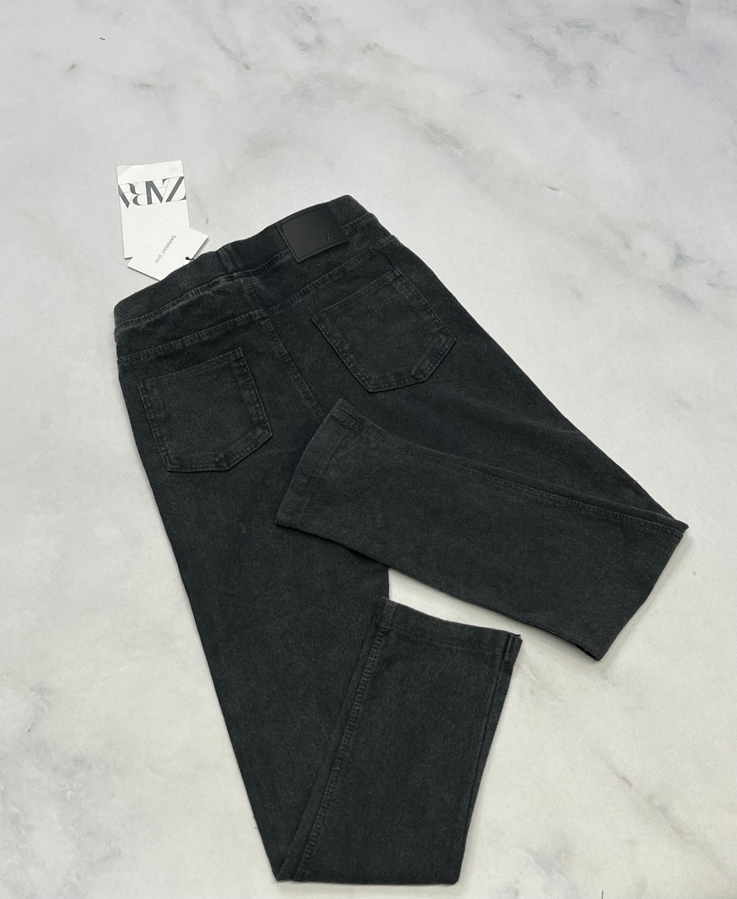 ZARA: Skinny jegging ultra mou neuf ! 6 ans .
