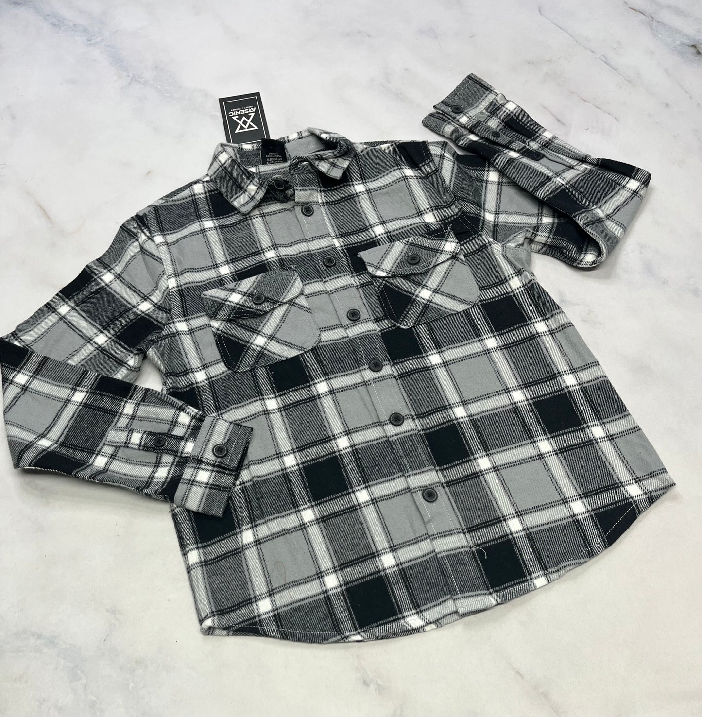 Chemise : douce en flanelle Arsenic 10-12 ans garçon et 14 ans coupe confo .