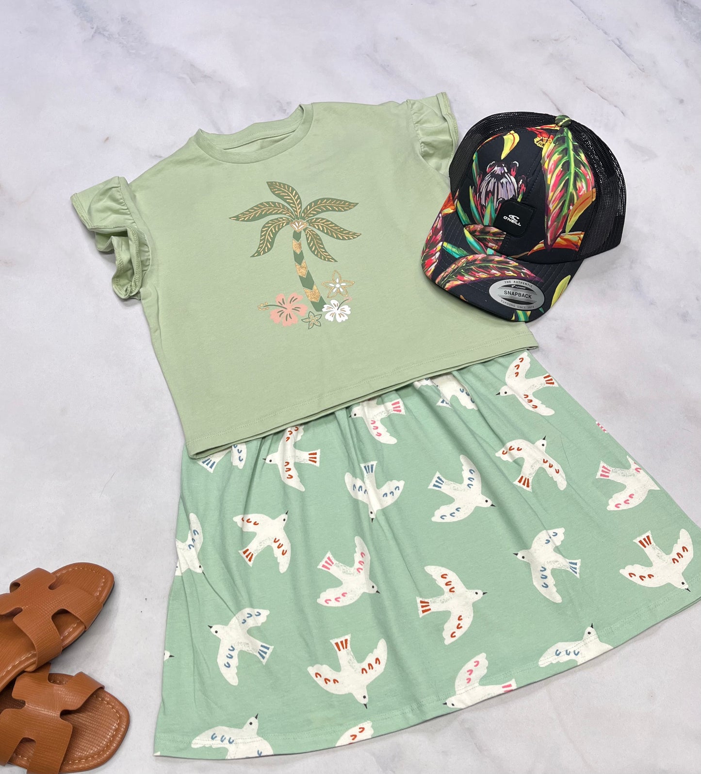 🌴 Robe verte : 5 ans fille neuve !