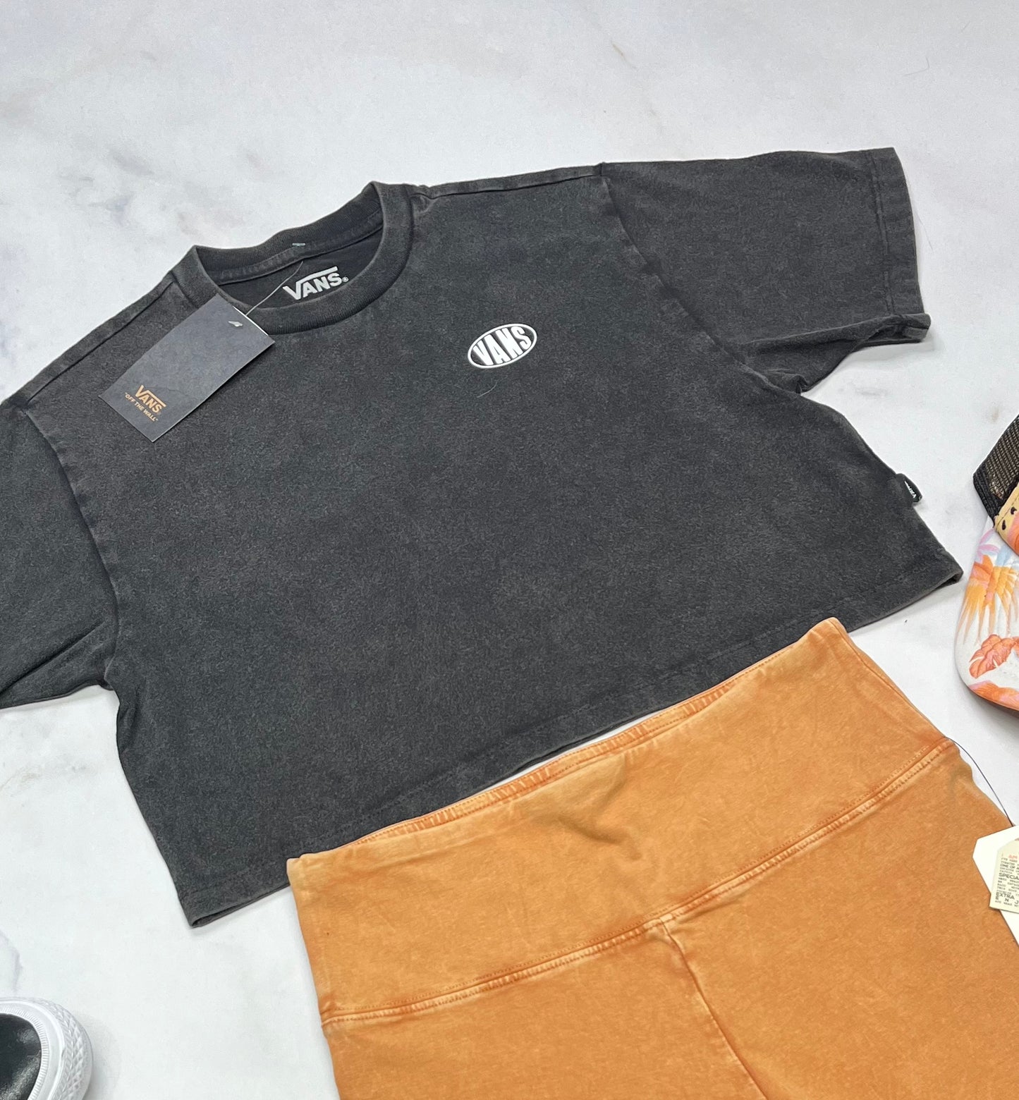 🌴 Manche courte : VANS look 2 tons écourté neuf ! 10-12 ans fille neuf !