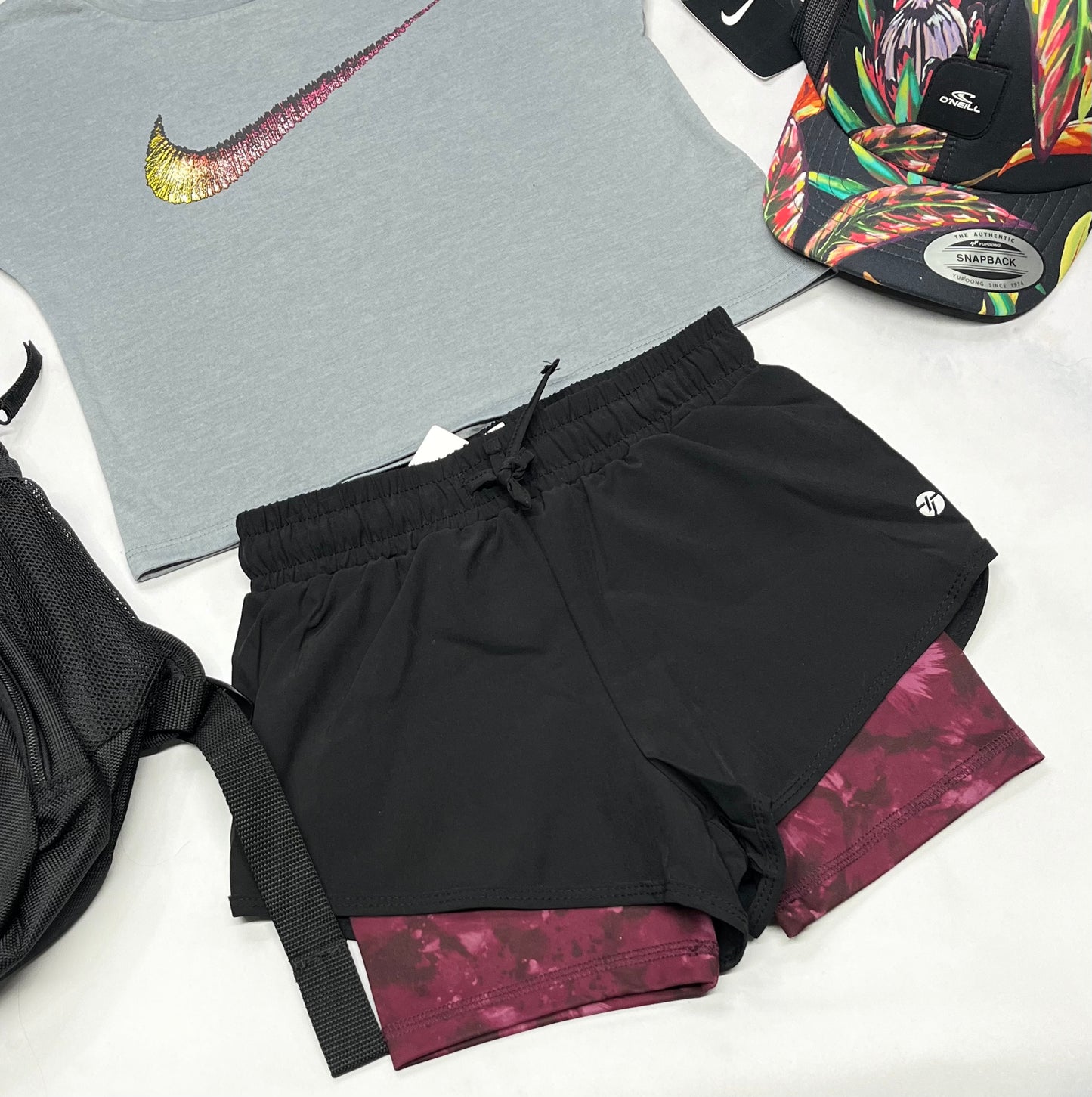 😍 Short : en tissu de sport stretch avec sous cuissard intégré Tag 6 et 7 ans fille neuf !