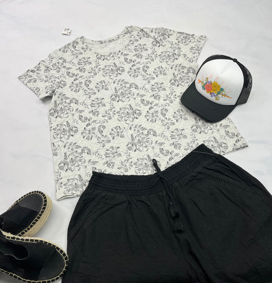 🌸 Manche courte : fleurit gris pâle XL ( L-Xl) femme neuf !