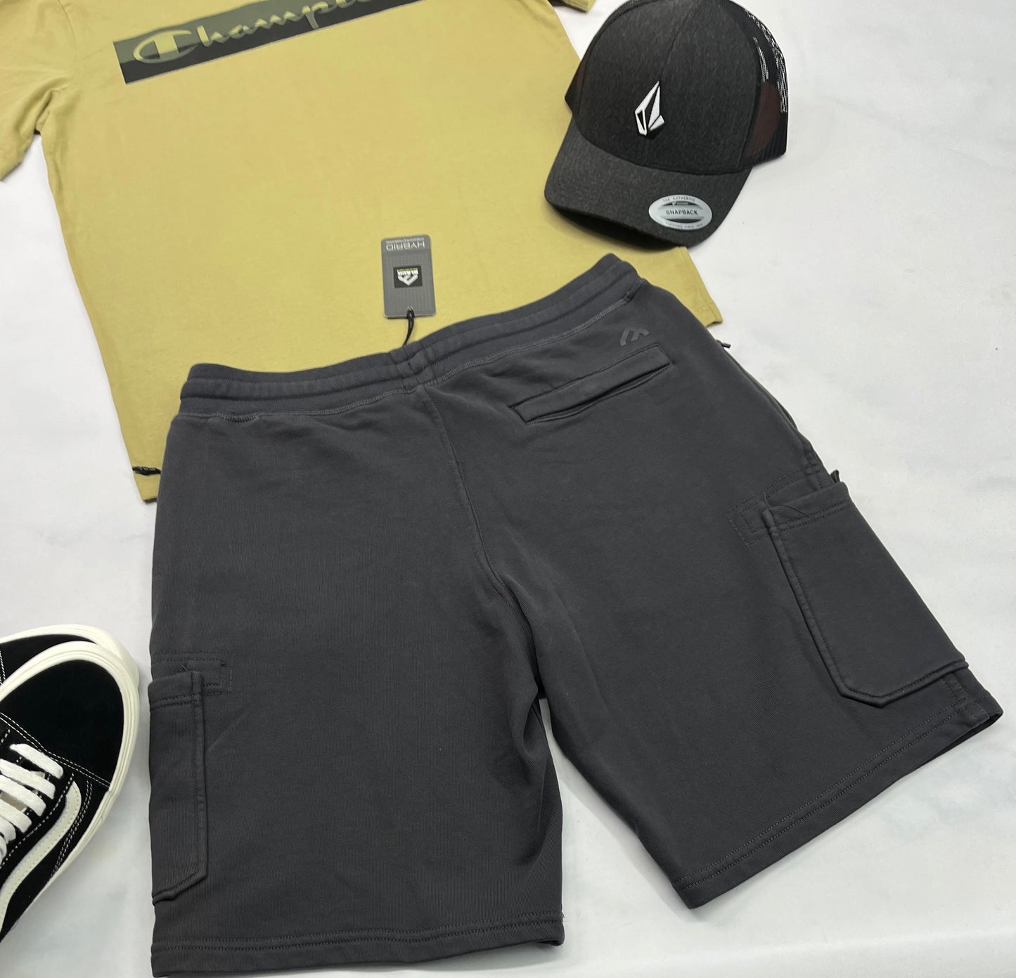 🤩 Short cargo Black Mountain : charcoal en ouaté confo neuve ! M et Large homme .
