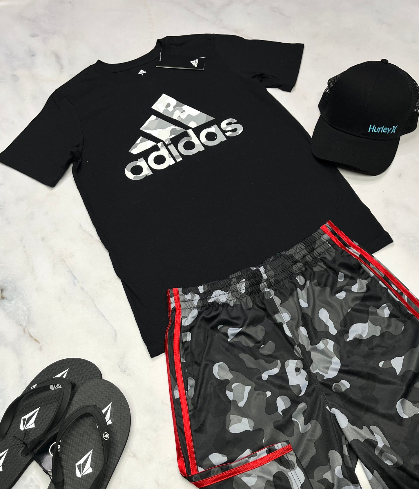 ☀️ T-Shirt : Adidas en coton souple 14-16 ans garçon neuf !