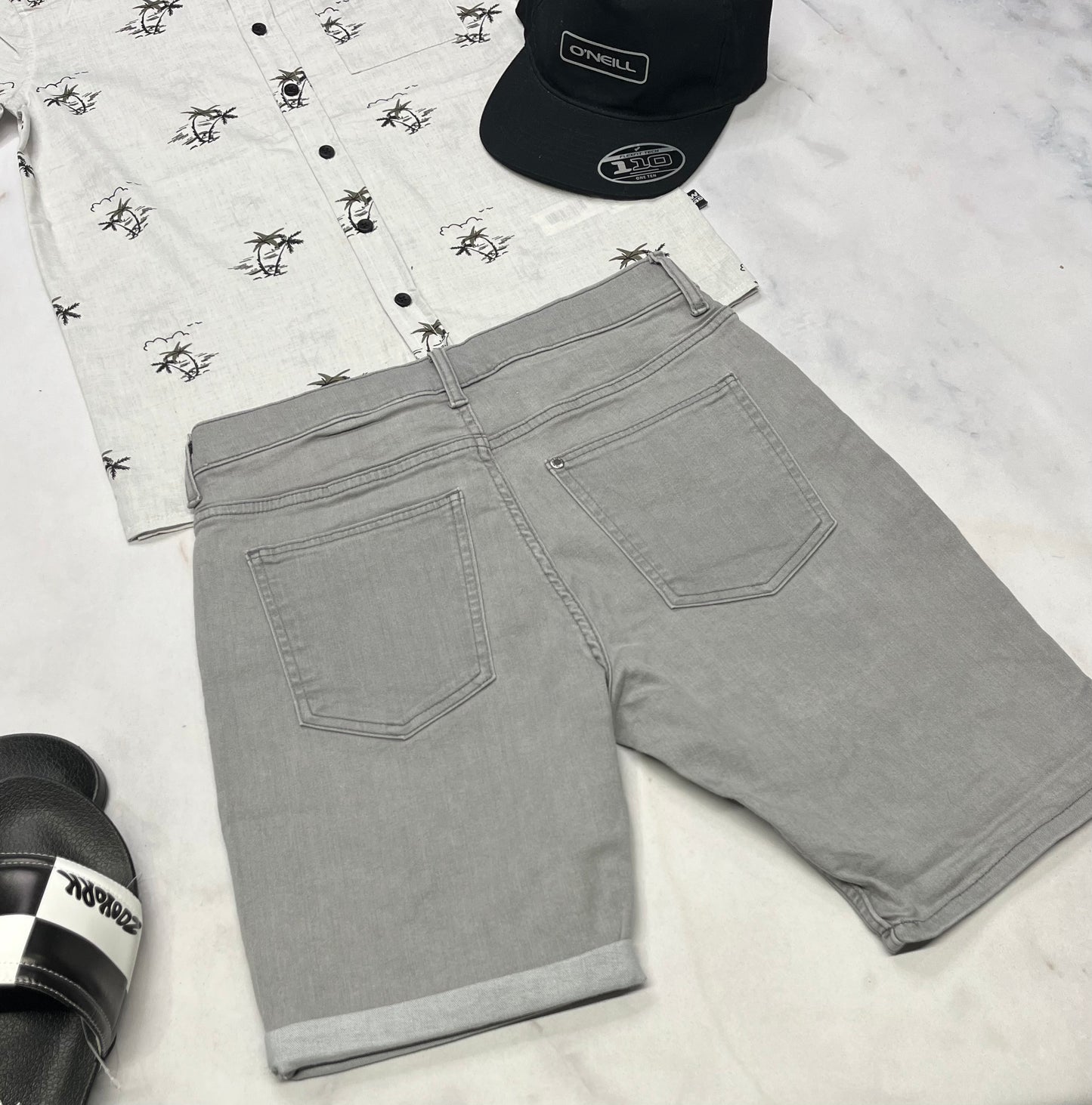 🌵 Bermuda : jeans mou stretch + 14 ans garçon ajustable neuve !