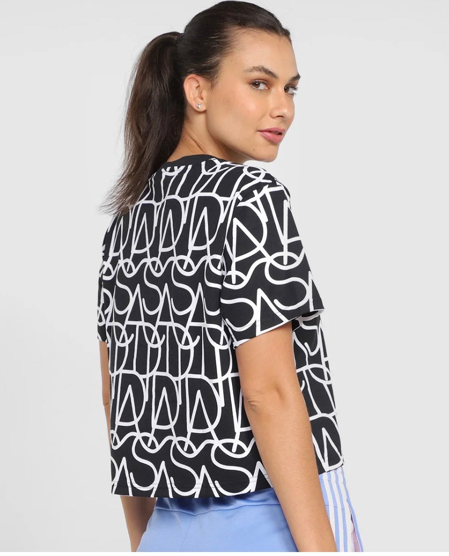 🌴 Adidas : Manche courte mi hanche neuf ! M/ femme. Logo brodé au devant.