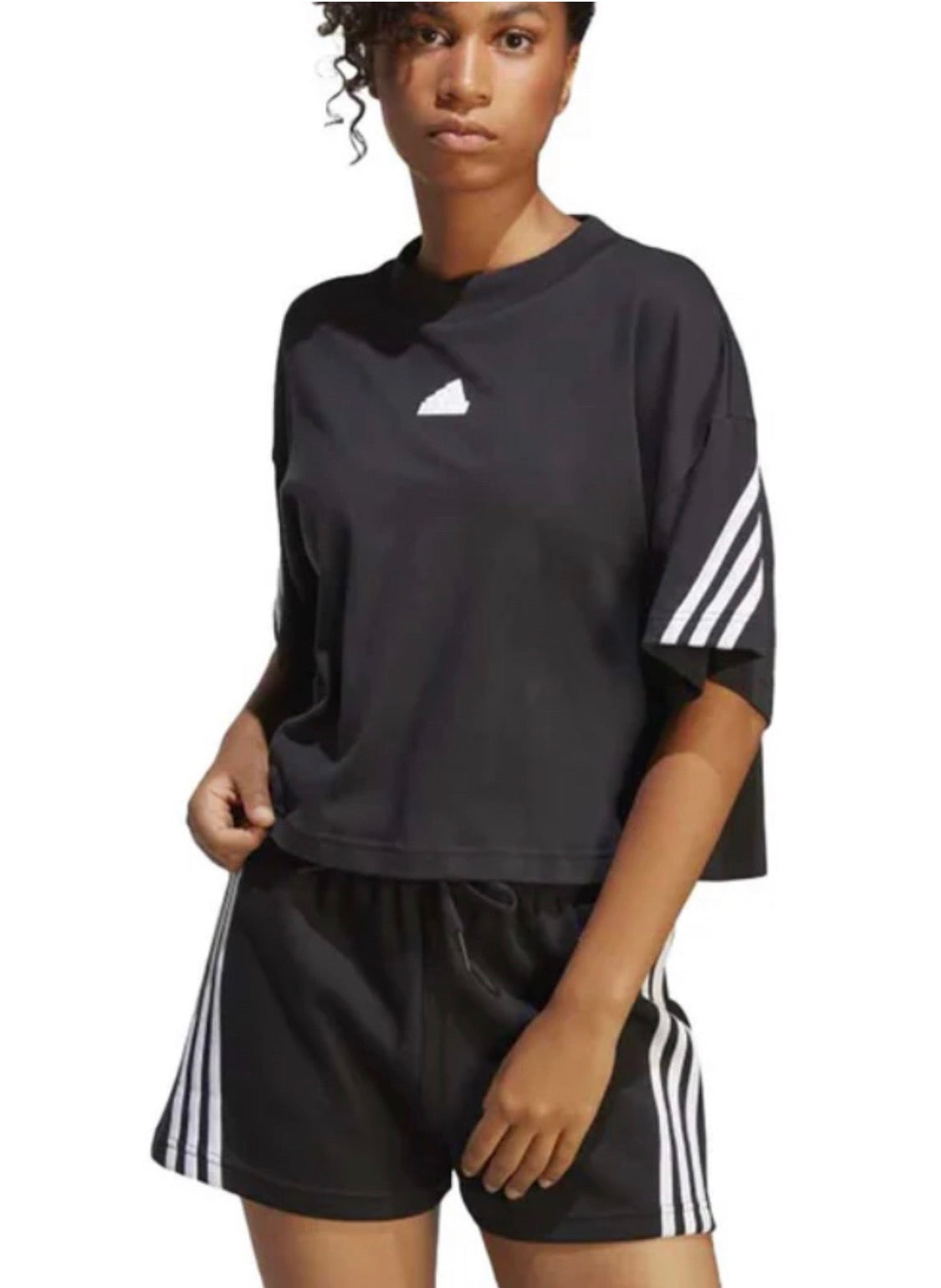 😍 Manche courte : Adidas noir et blanc XL femme coupe relax tendance neuf ! Mi hanche . Dos superbe !
