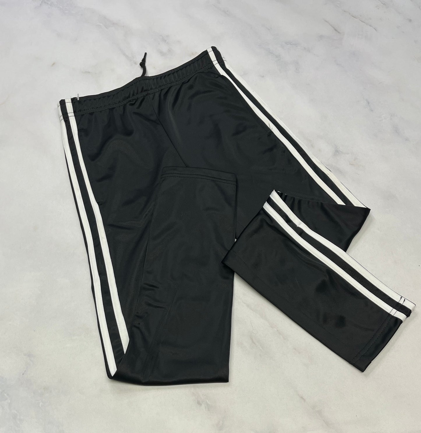 Jog.: tissu de sport neuf! 11-12 ans
