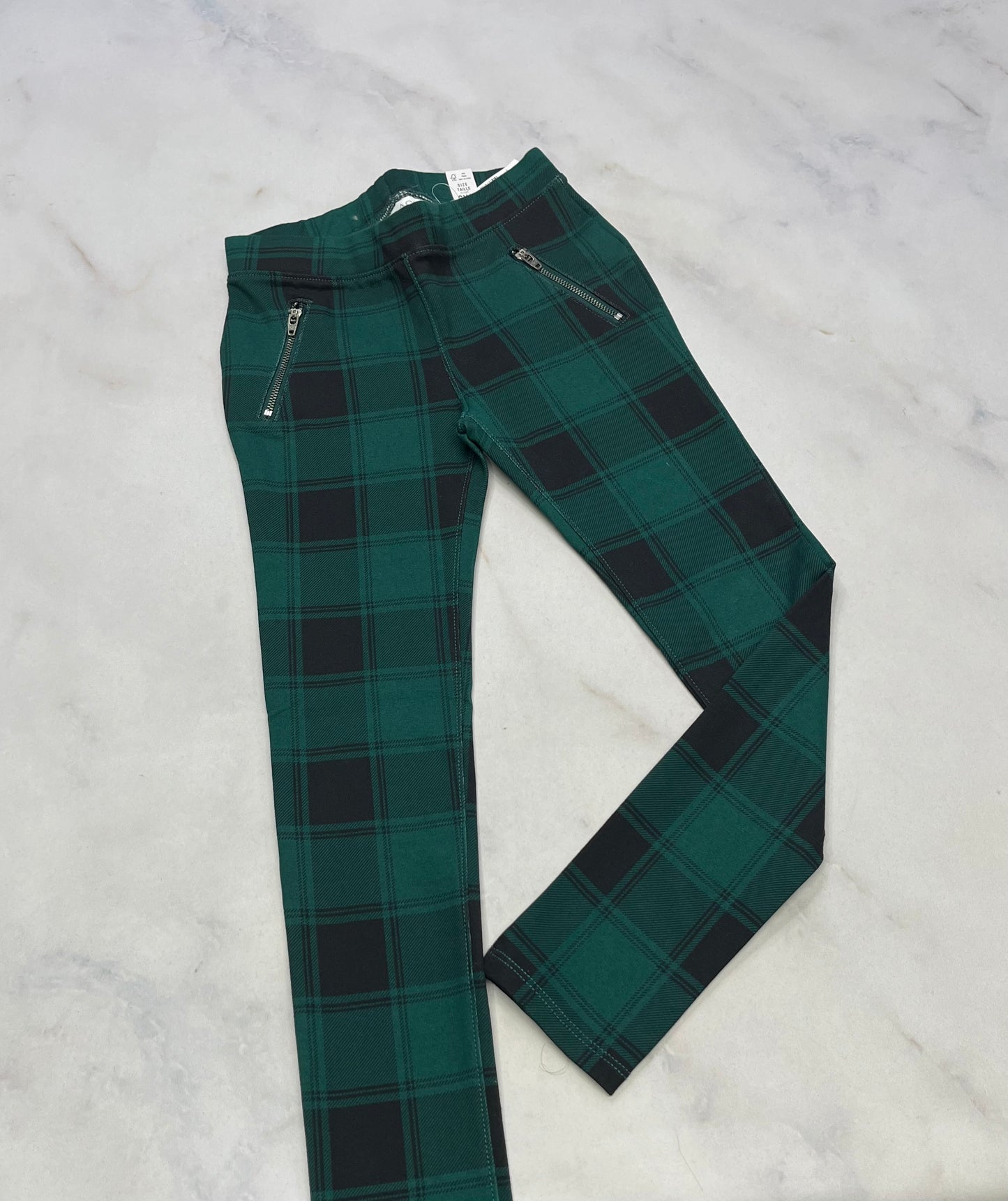 Jegging : stretch avec zip aux poches . S’enfile comme un leg. 6x-7 ans fille neuf!