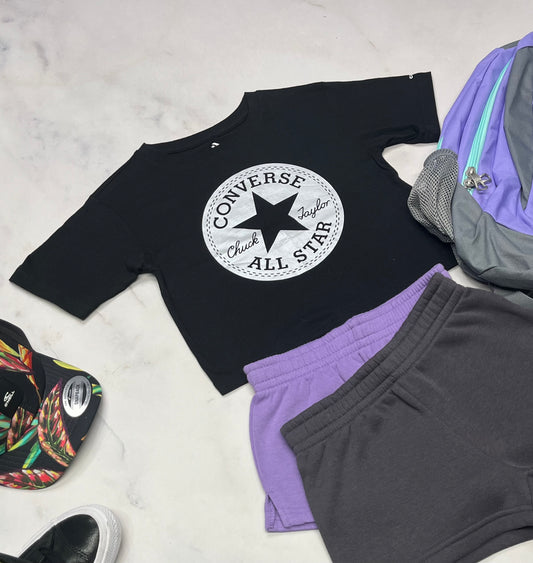 💜 Manche courte : Converse 6X(6-6x ans ) et 6(5-6 ans ) fille neuf !