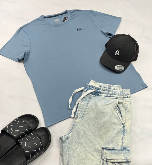 🌴Manche courte : Quiksilver ( bleuté) soft stretch neuf ! XL( fait L/homme confo ) neuf !!