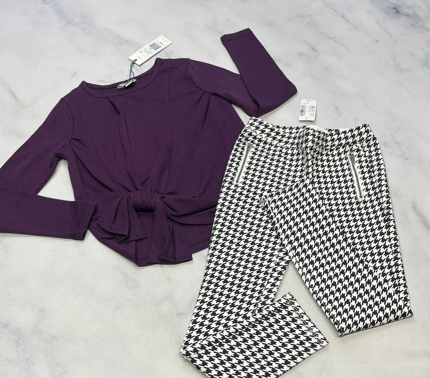 Duo neuf : Manche longue marque Habituel neuf + 7 ans + Jeg. Zip aux poches Stretch 6x-7 ans neuf.